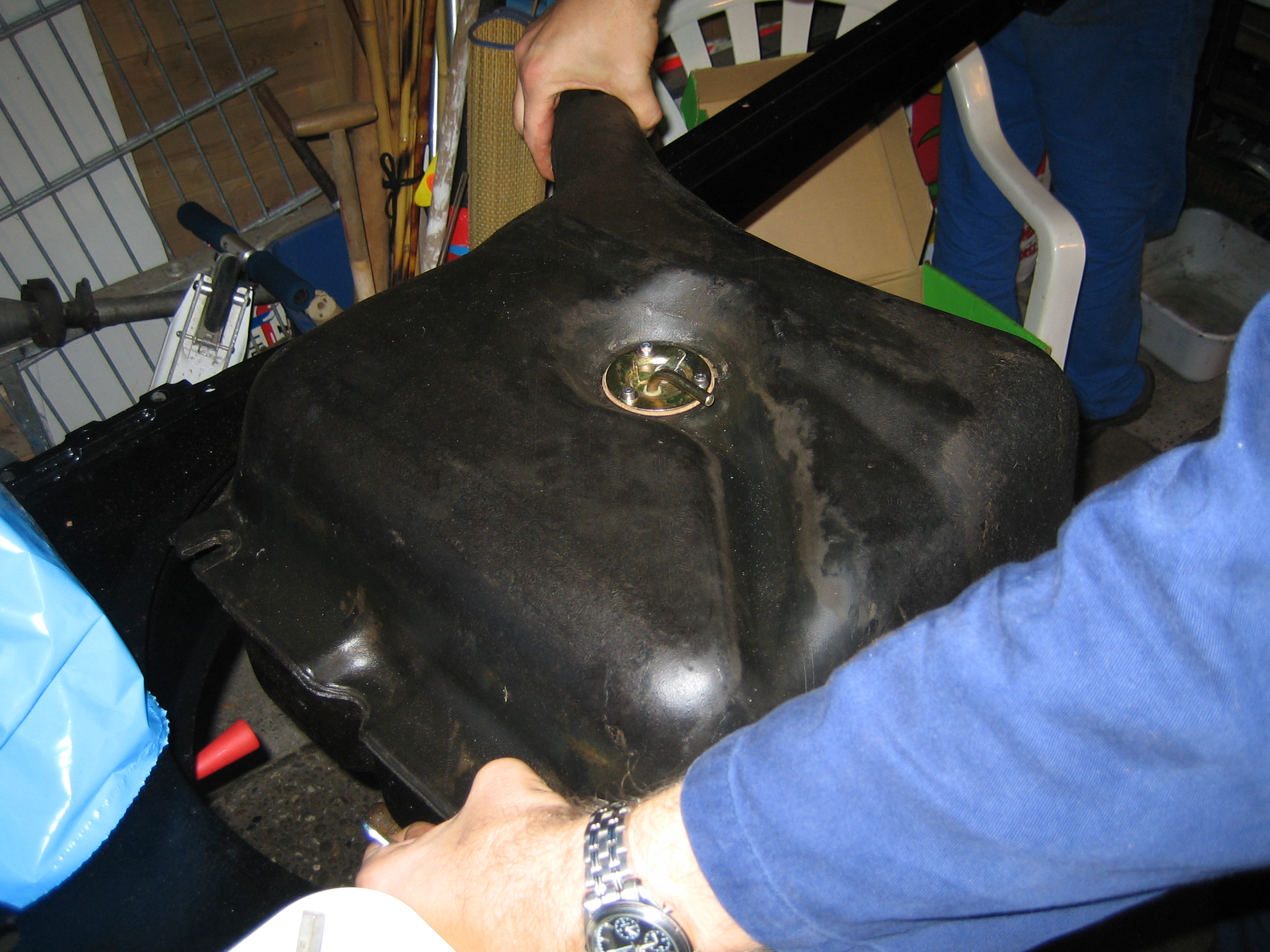 Brandstoftank en vliegwiel