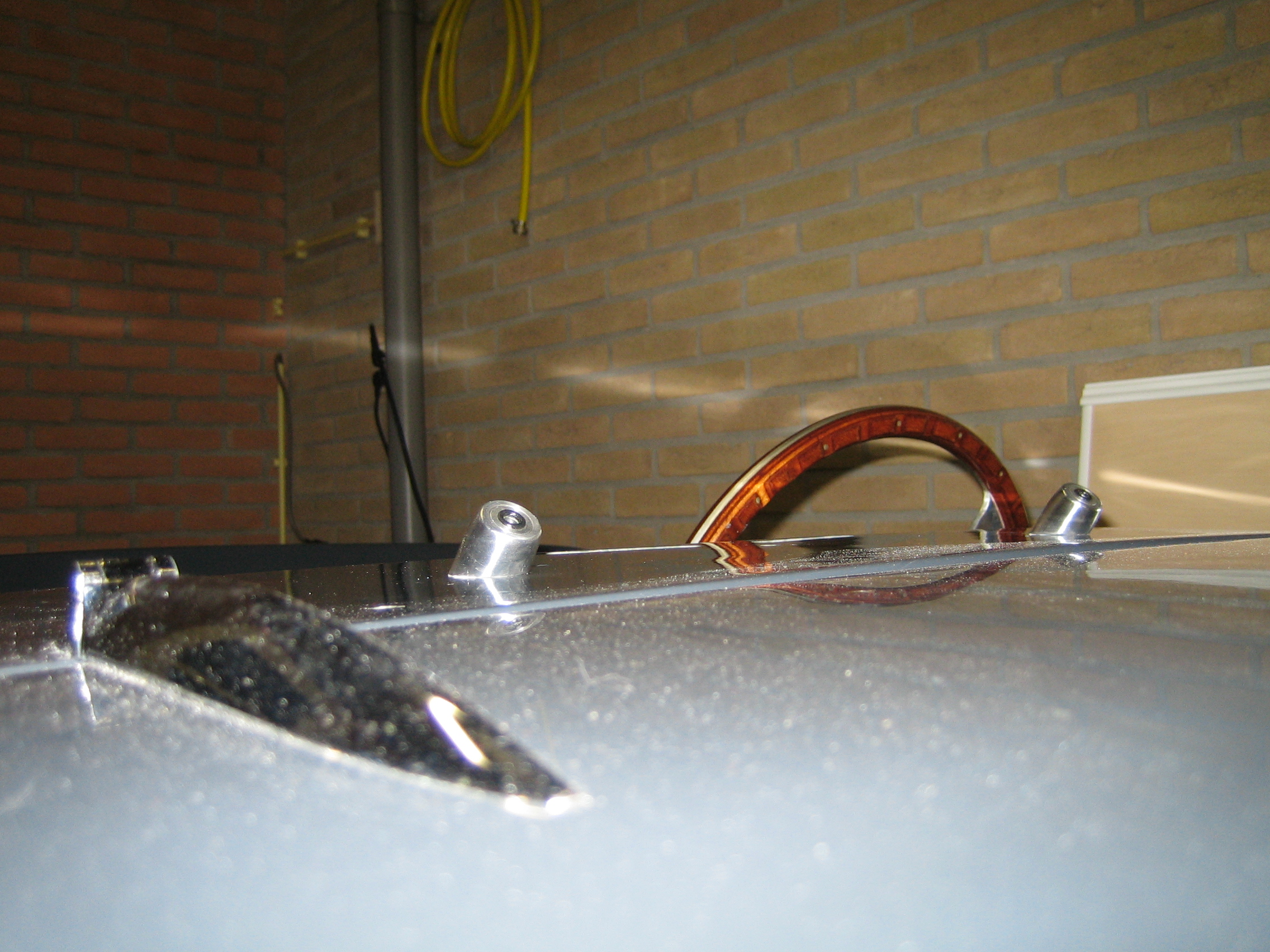 Ontwaseming 1 & ruitenwisser