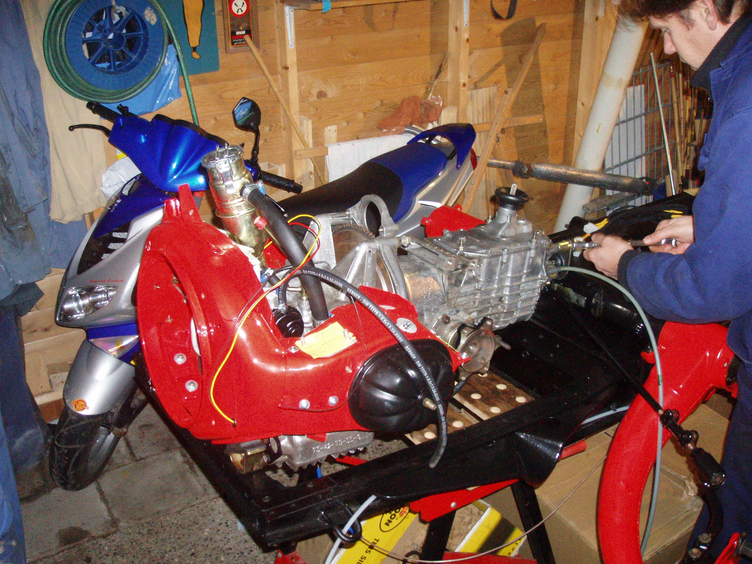 Motorblok op chassis